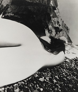 Brandt, Nude, East Sussex Coast, April 1953 PN 1407 6 (sans margins)